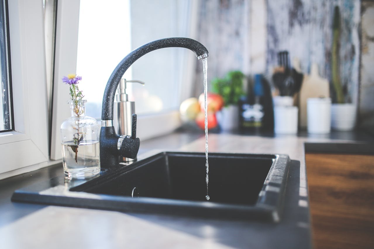 Read more about the article Trending Kitchen Sink Designs in Pakistan: Style and Functionality for Every Home